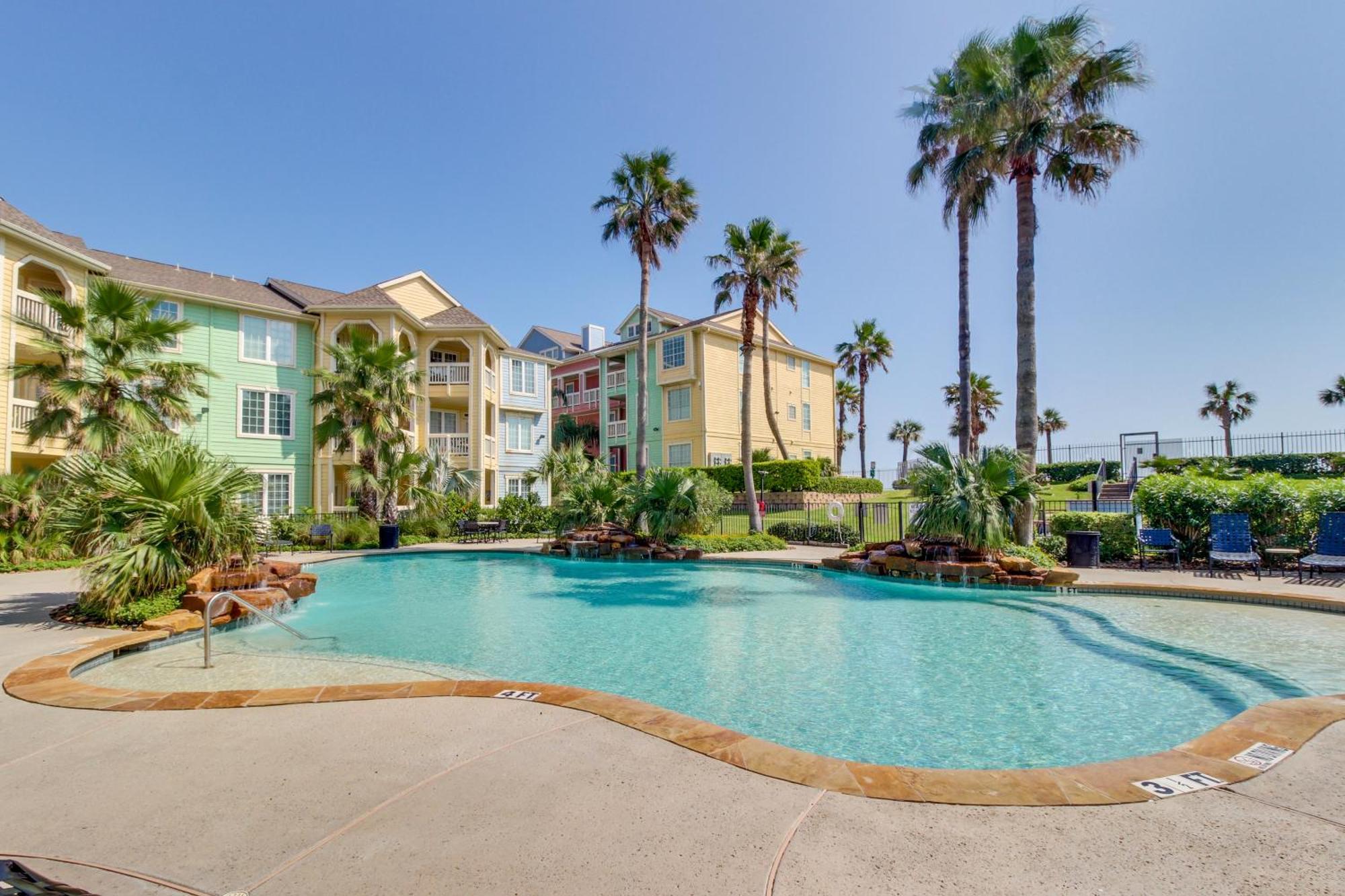 The Dawn Condominiums Galveston Room photo