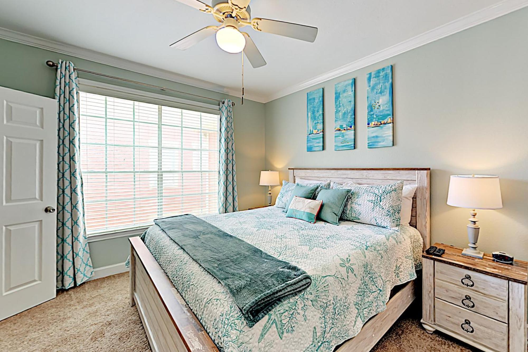 The Dawn Condominiums Galveston Room photo