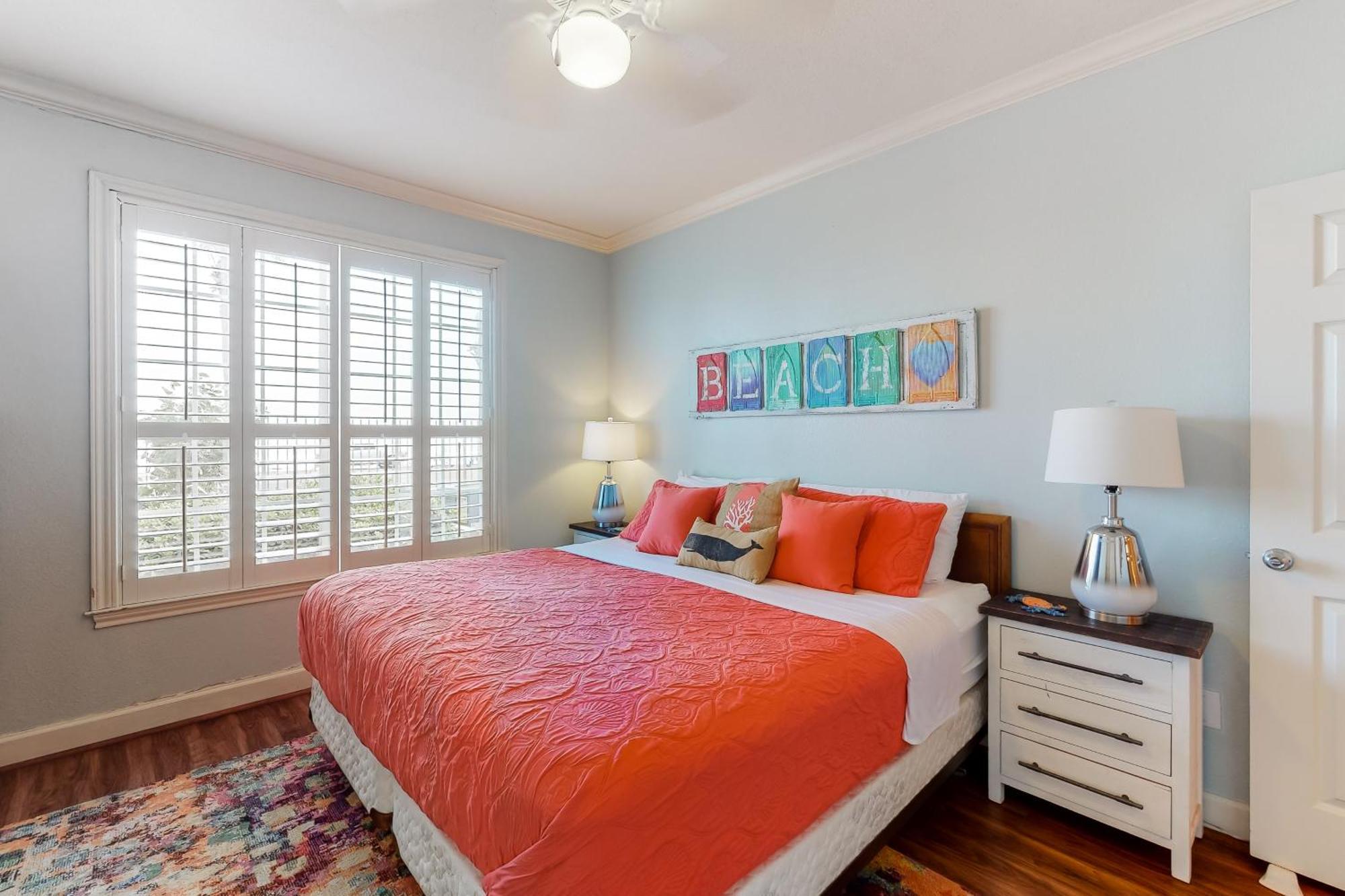 The Dawn Condominiums Galveston Room photo